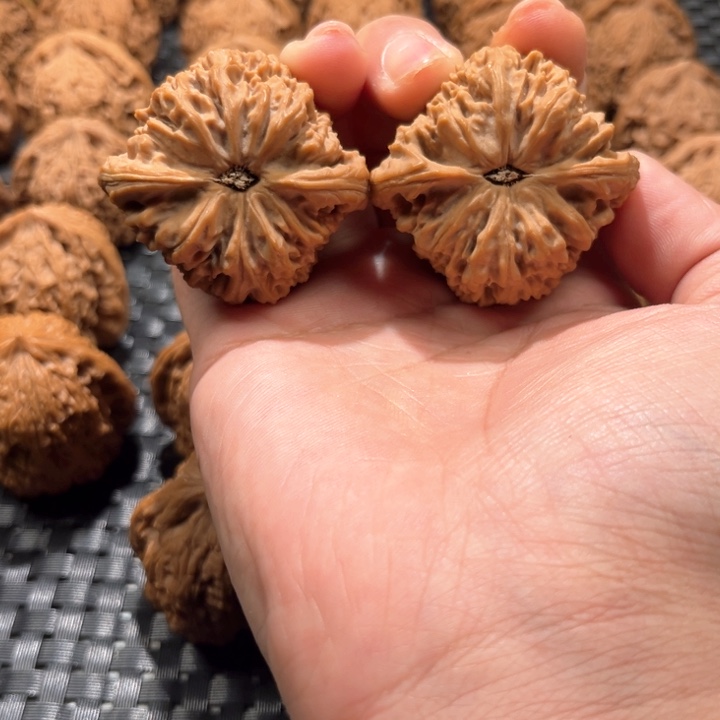 吊*尾南疆石44尺南疆