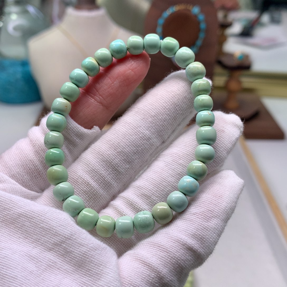 绿松石配饰未镶嵌