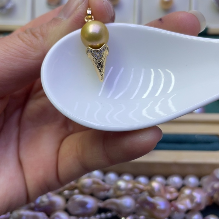 淡水珍珠吊坠(不含链)合金