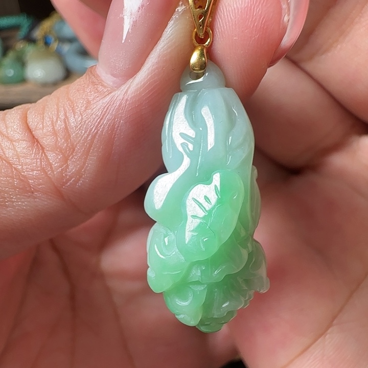 翡翠未镶嵌手镯翡翠200