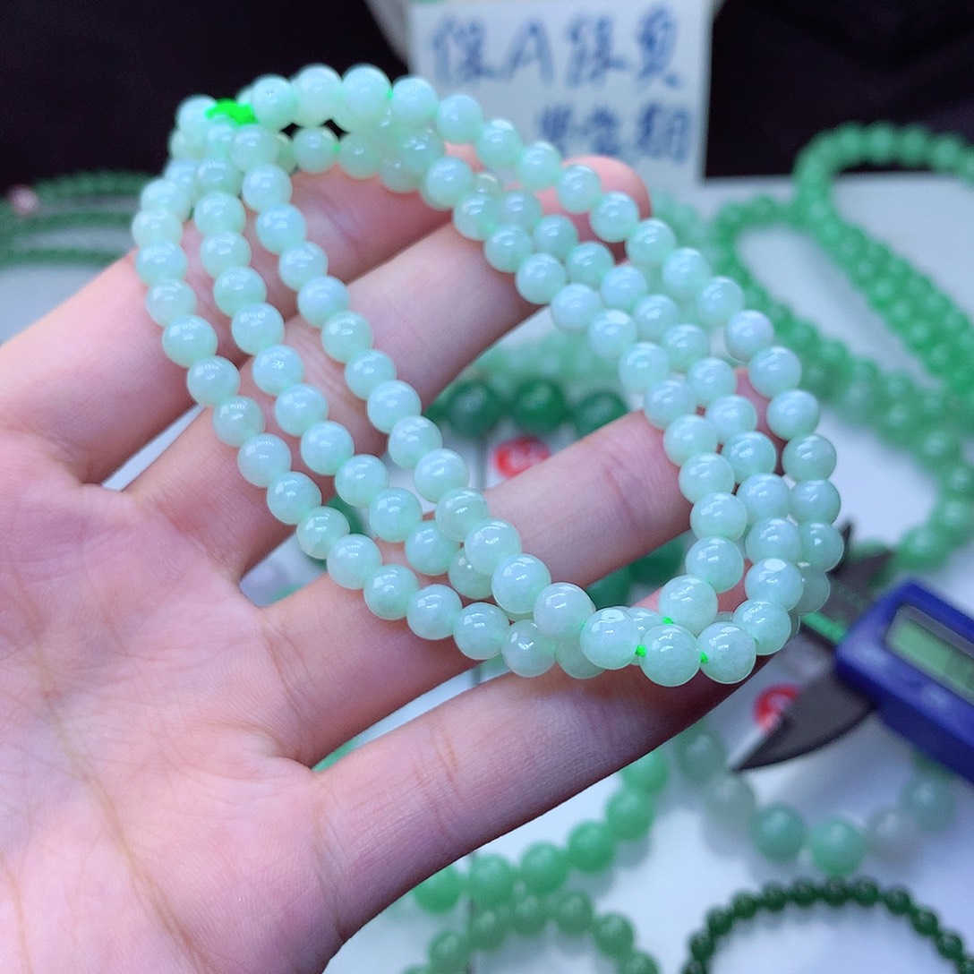 翡翠毛衣链未镶嵌