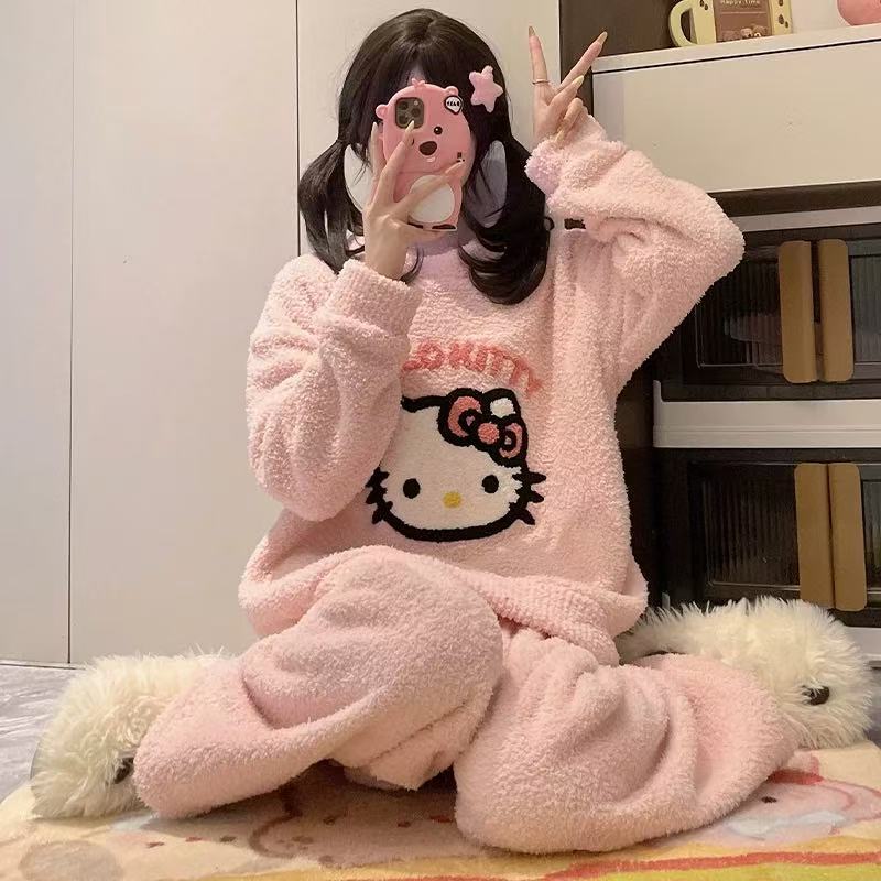 kiity卡通大标冬款珊瑚绒套头加厚睡衣家居服套装