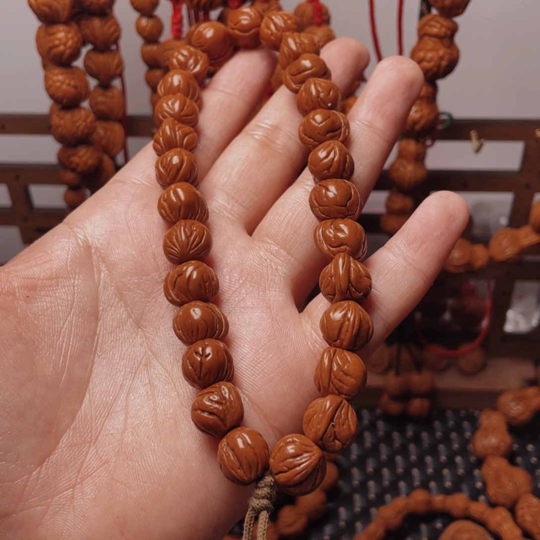 木质类龙纹桃枭手持