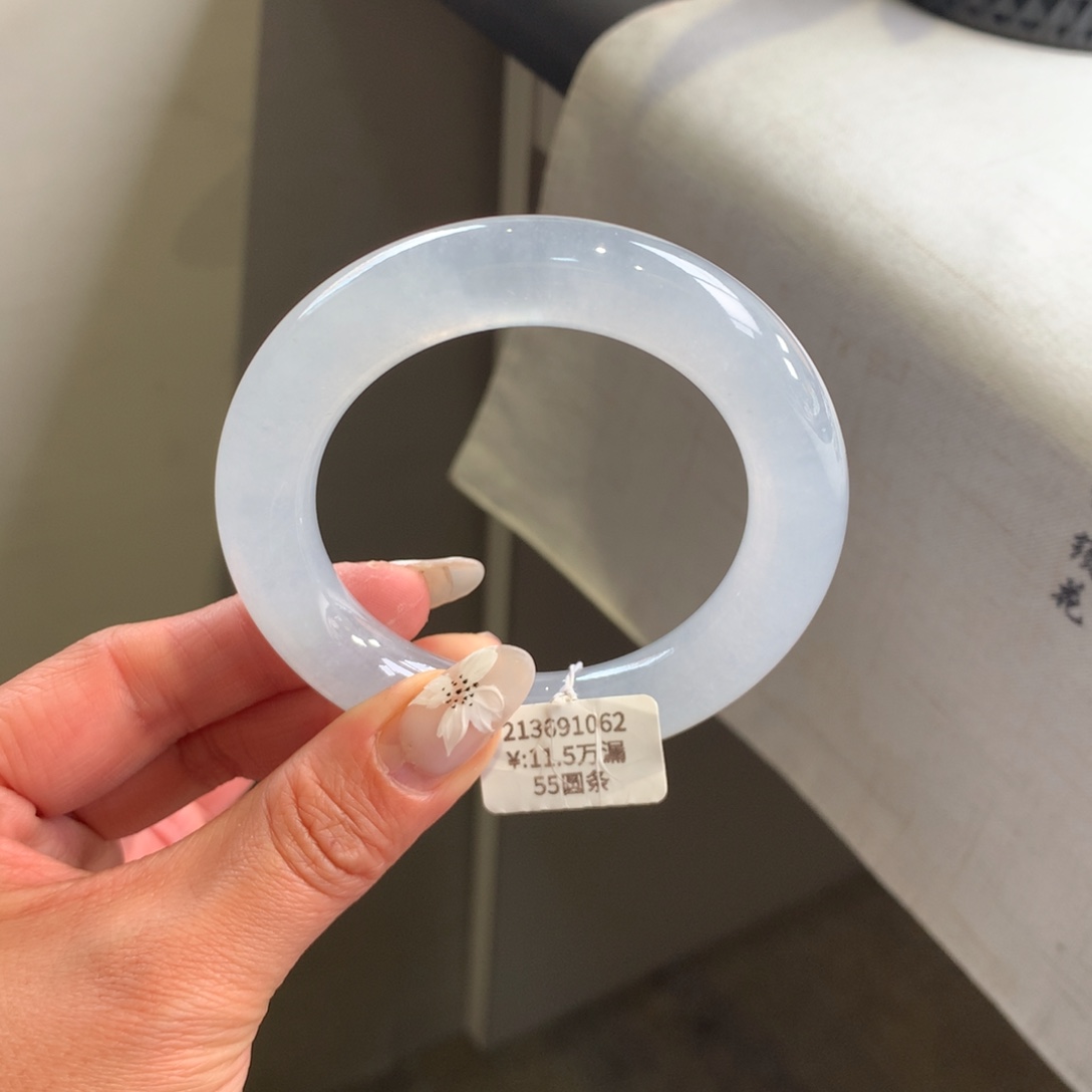 翡翠手镯未镶嵌正冰白月光55胖圆条