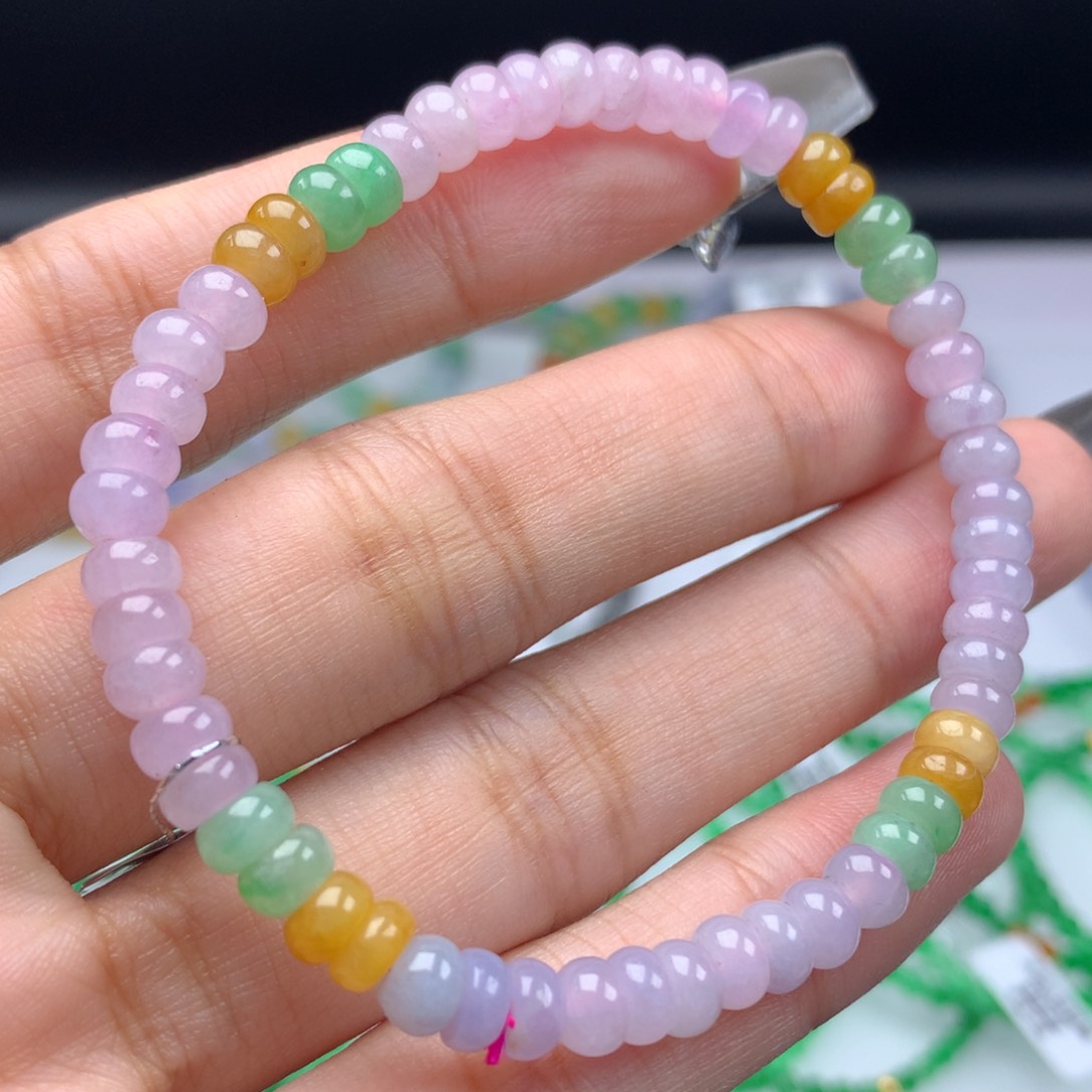 翡翠手链未镶嵌卡