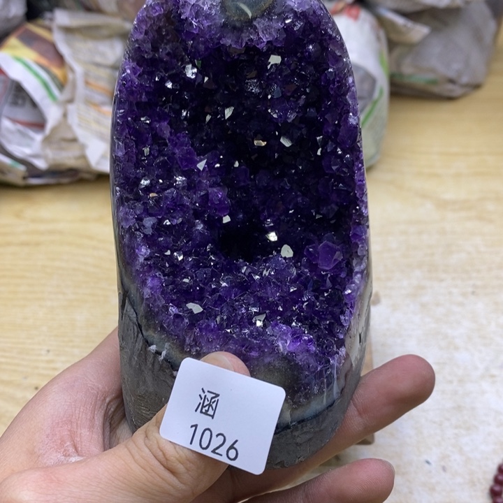 水晶大型摆件（非配饰）未镶嵌