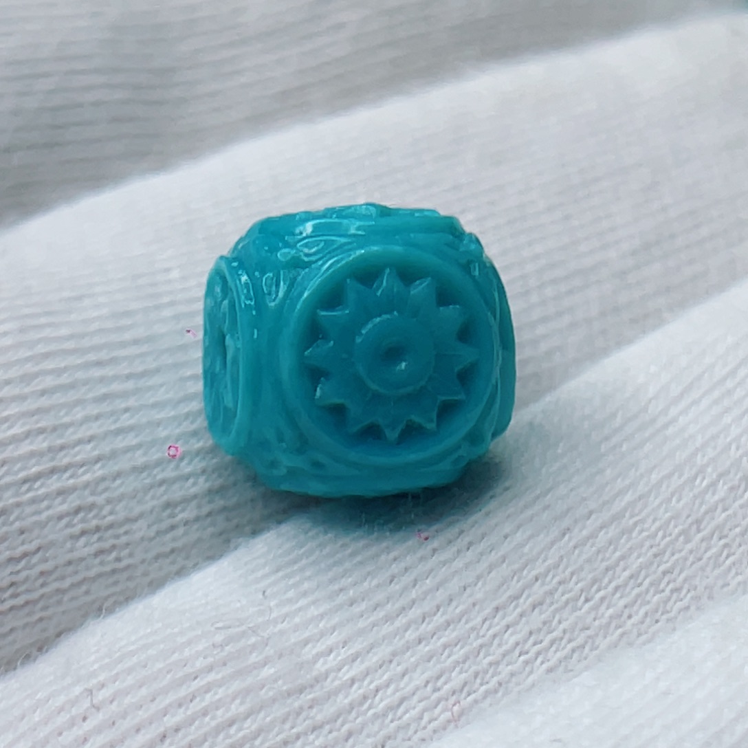 绿松石未镶嵌颈饰卡10