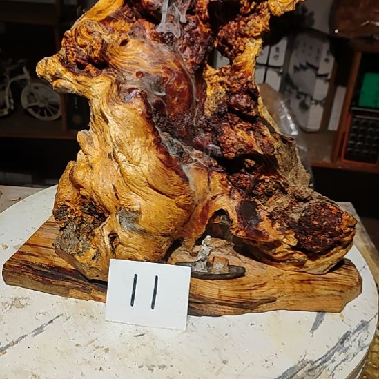 岁***痕松木11北沉香琥珀木天然造型山水