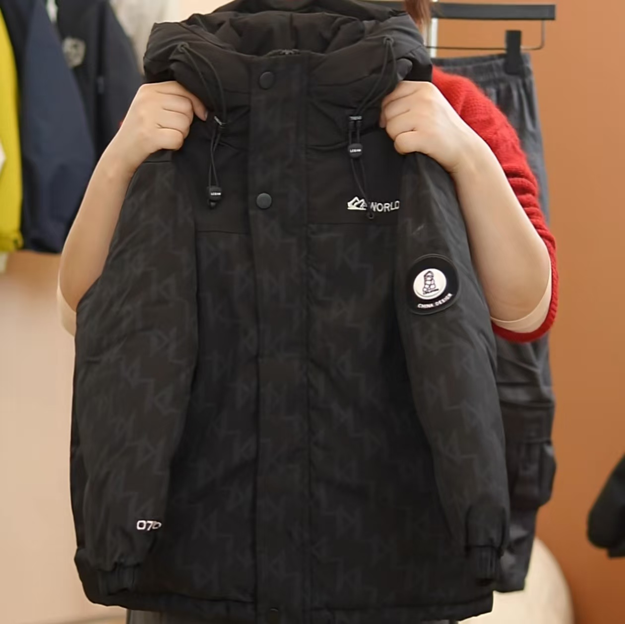 男童中大童冬季棉服棉袄中长款黑色印花童装