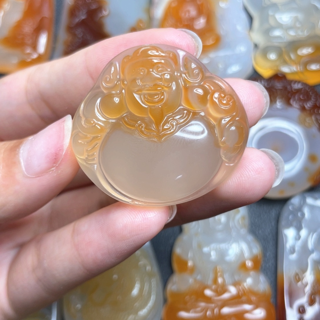 未镶嵌颈饰玛瑙/玉髓