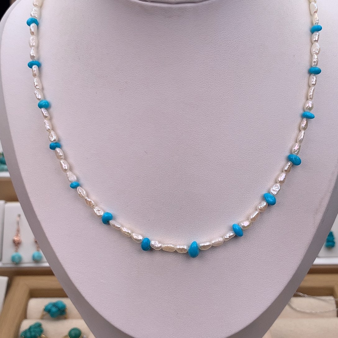 绿松石未镶嵌颈饰