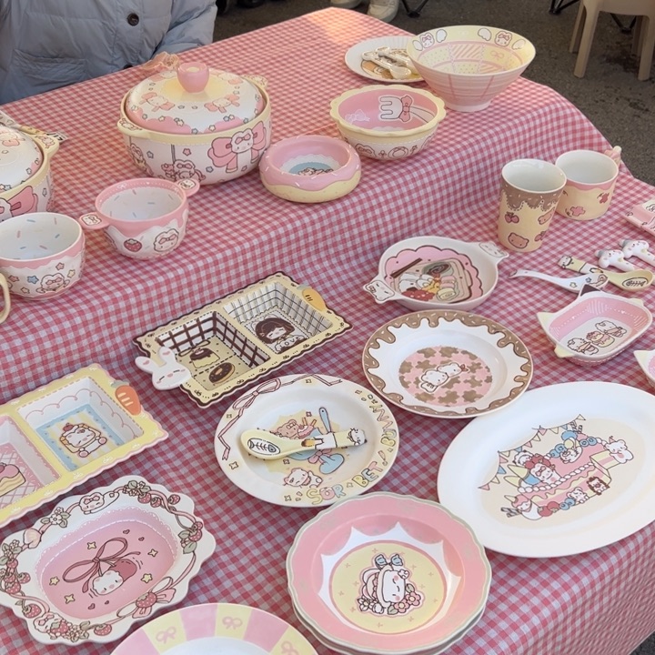 36。         陶瓷