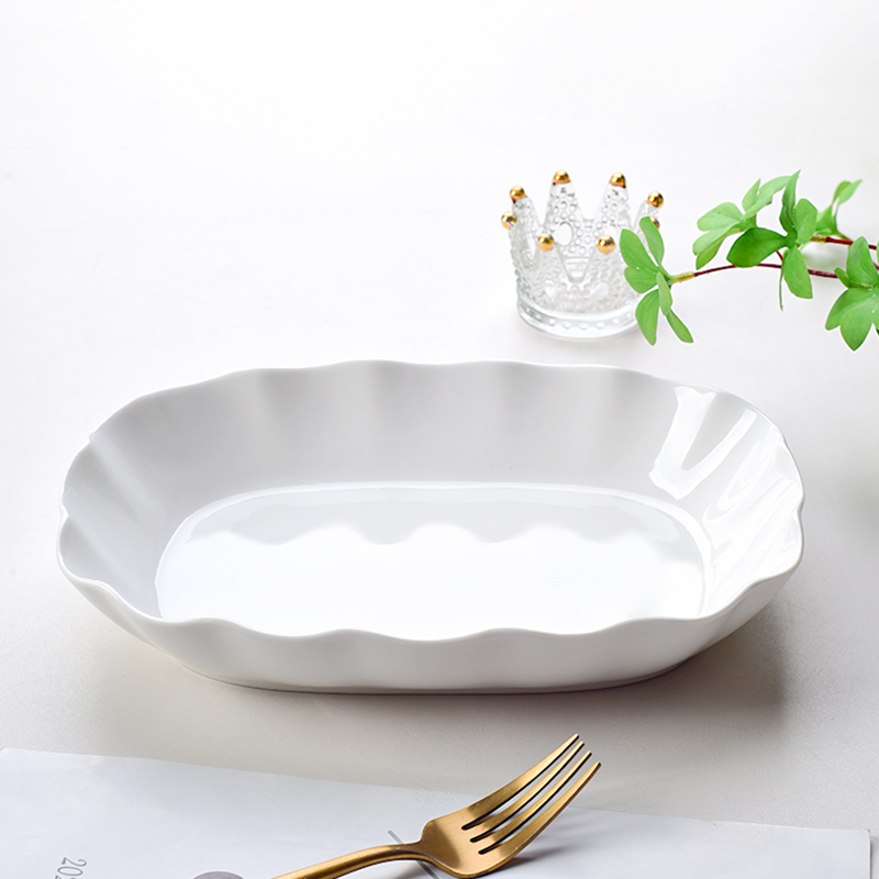纯白花型10.5英寸鱼盘异形盘多功能陶瓷焗饭盘蒸鱼盘家用陶瓷盘子
