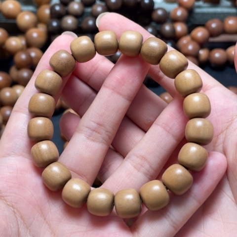 檀香木手串/手链老山檀11*10福利