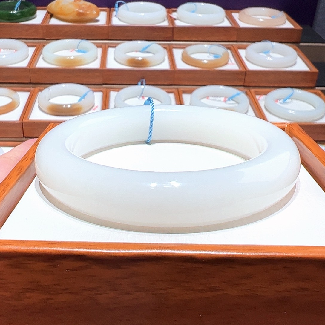 和田玉手镯 59 60未镶嵌