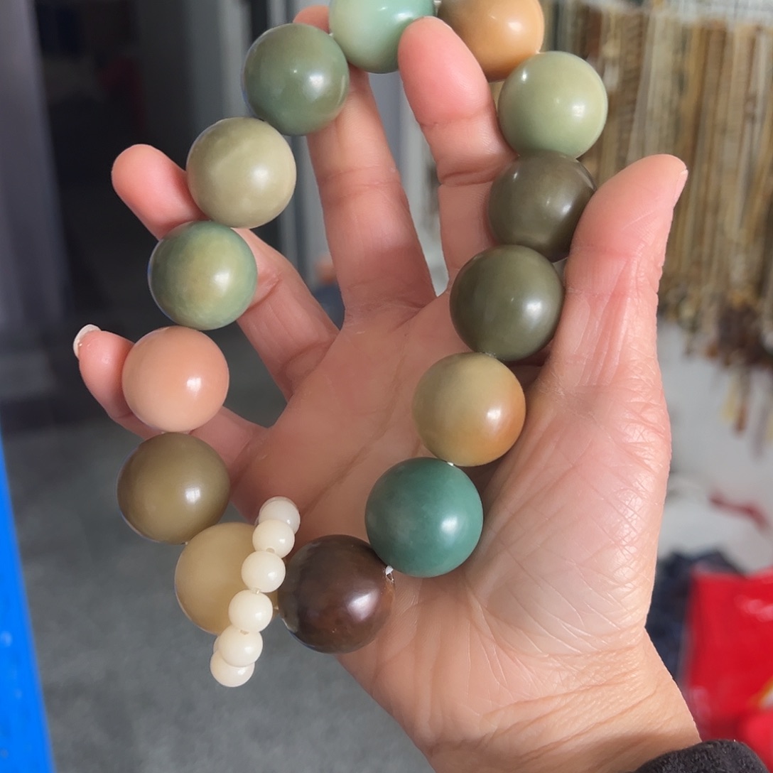 吊坠白玉菩提22卡干磨