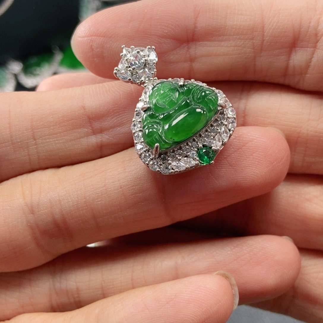 翡翠未镶嵌吊坠(不含链)