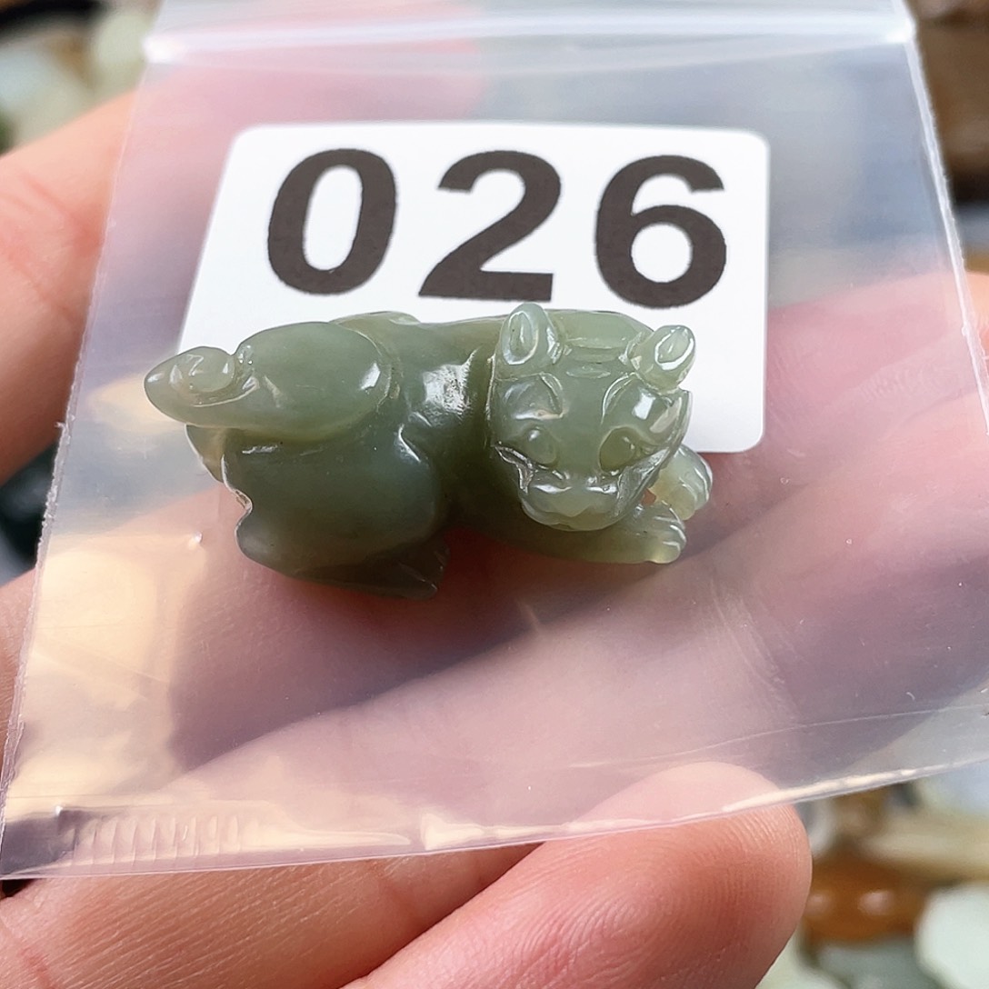 和田玉（糖玉）颈饰未镶嵌