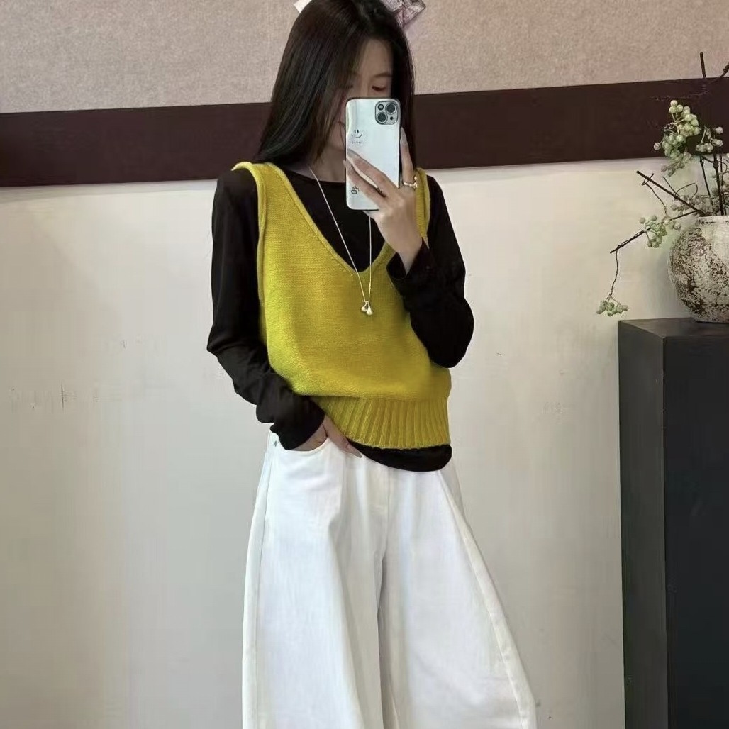 韩系设计感V领叠穿针织无袖马甲背心长袖T恤气质减龄时尚两件套女