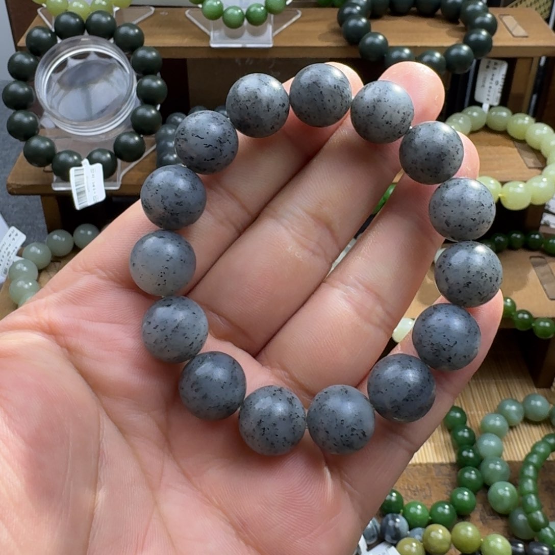 未镶嵌手链和田玉