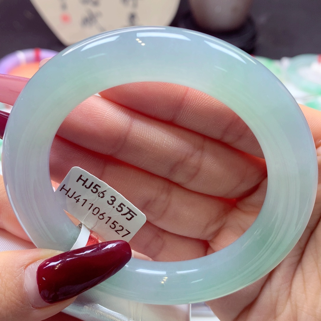 翡翠手镯未镶嵌胖圆12号66