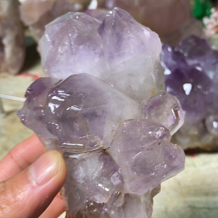 紫晶未镶嵌大型摆件（非配饰）