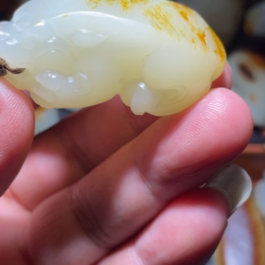 和田玉（糖玉）未镶嵌颈饰巜****》