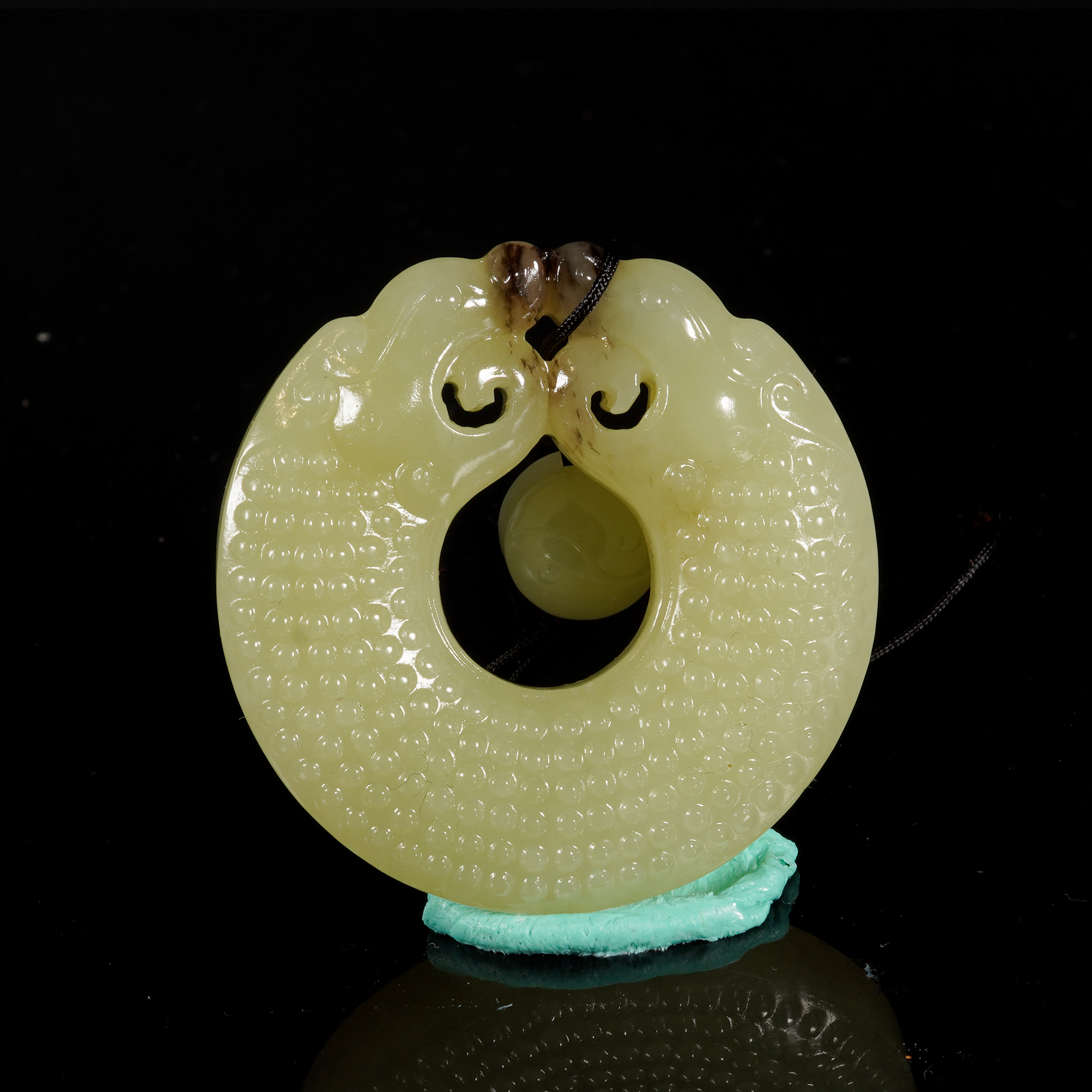 LOT.025和田玉双龙戏珠平安扣/X2921