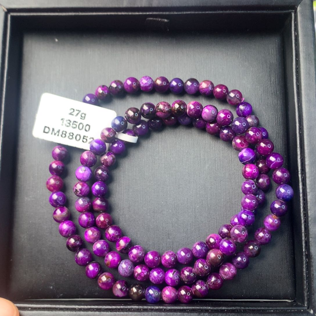 未镶嵌苏纪石（舒俱来）项链