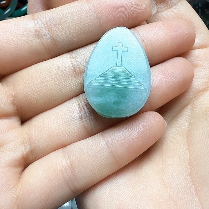 翡翠未镶嵌颈饰吊坠