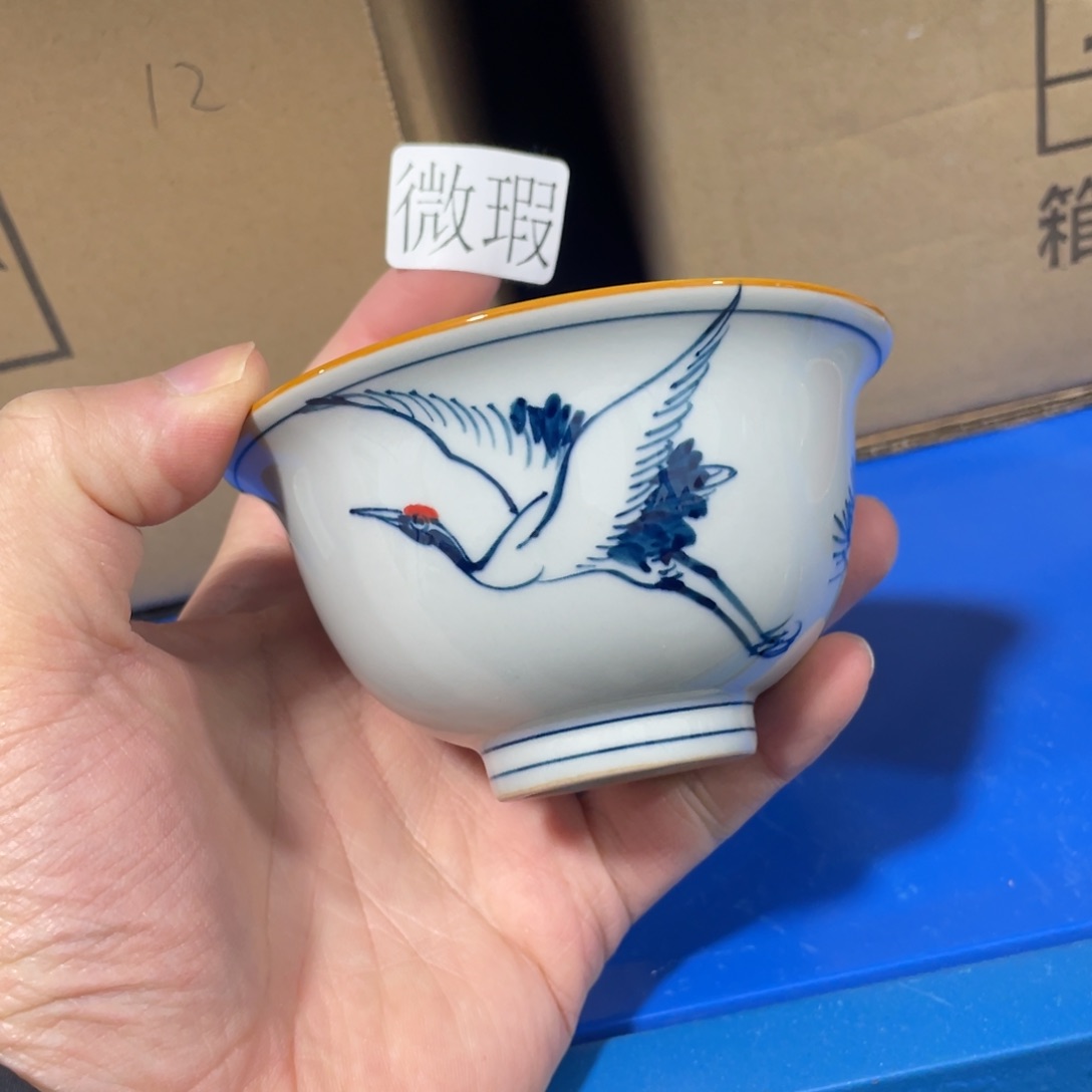 釉下手绘茶具微瑕