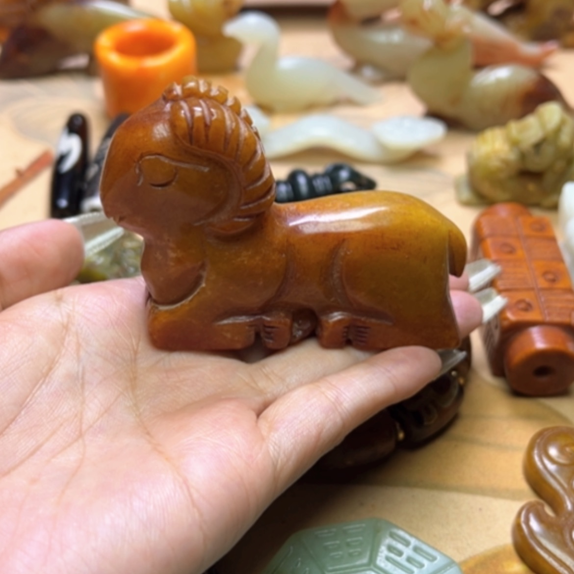 【闪购商品】蛇纹石玉颈饰未镶嵌