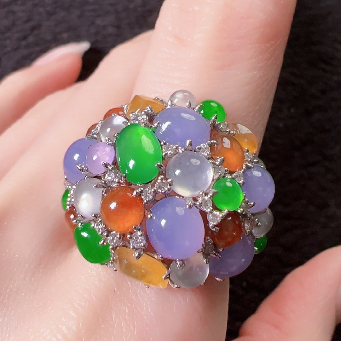 翡翠18K金镶嵌戒指签收后24小时鉴赏期，过时不退