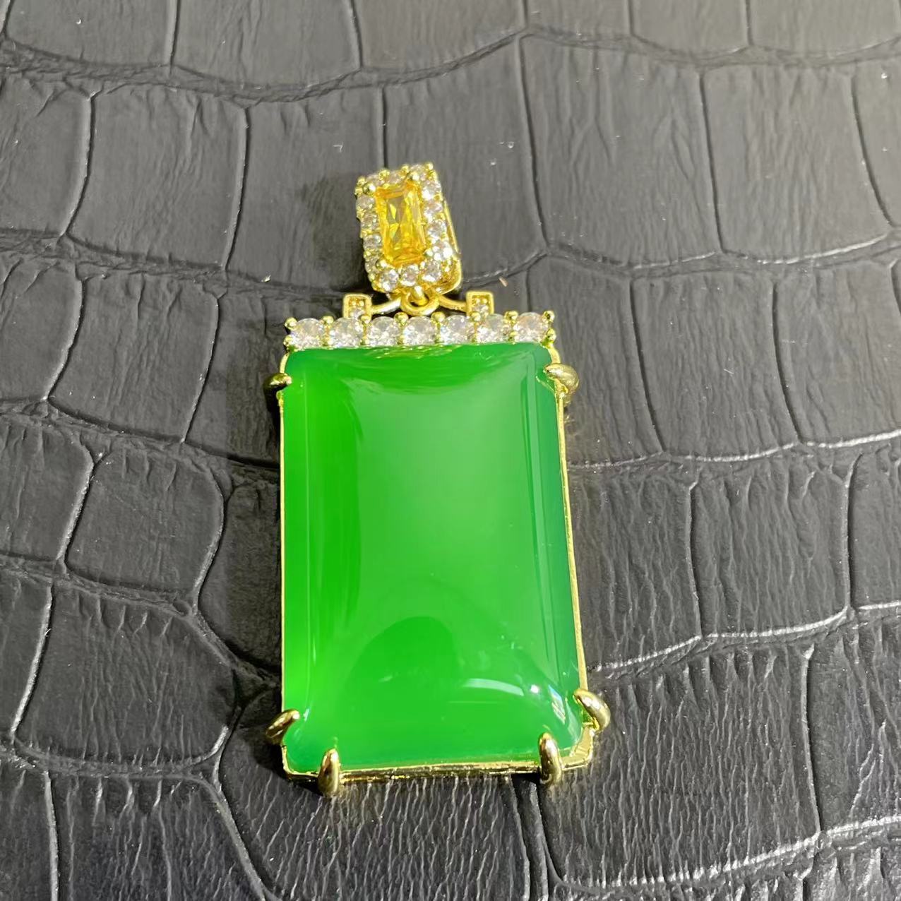 S-594精美时尚吊坠多样性发一件