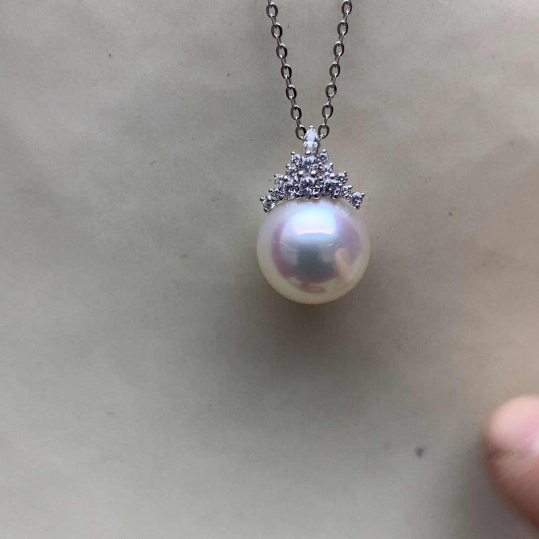 海水珍珠颈饰18K金镶嵌12-13澳白冰雪女王吊坠