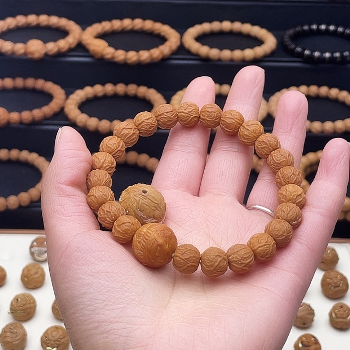 吊坠猴头核桃毒液加毒液