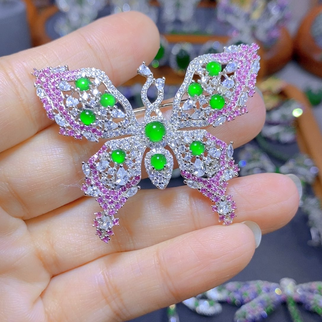 翡翠颈饰合金天然翡翠