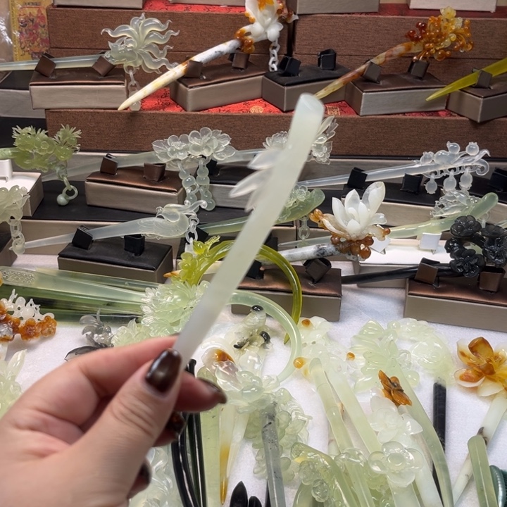 蛇纹石玉合金发饰