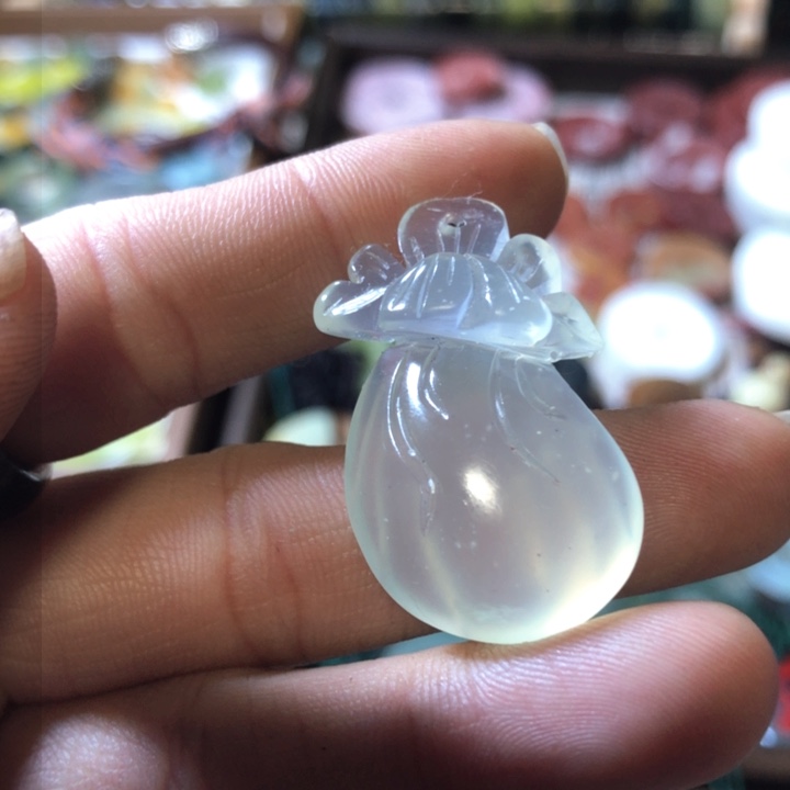 岫玉岫玉挂件未镶嵌