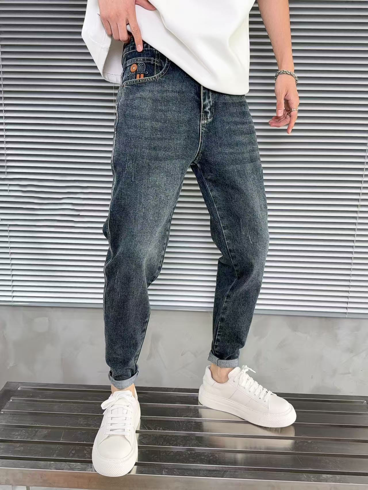 【小璐优选】秋季长裤刺绣男牛仔裤锥型小直筒百搭时尚复古深蓝色