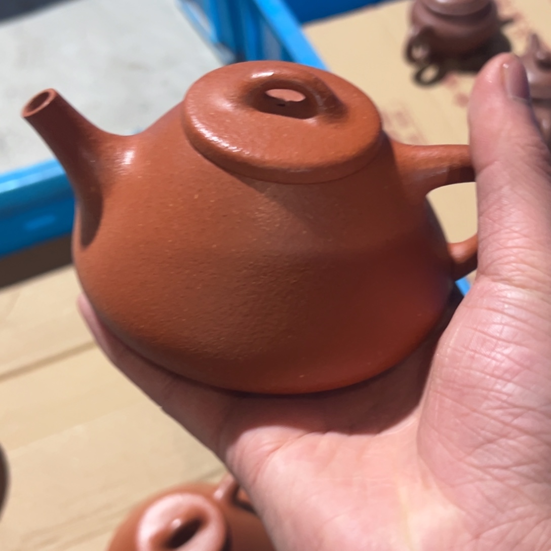 紫砂茶壶紫砂的味道很