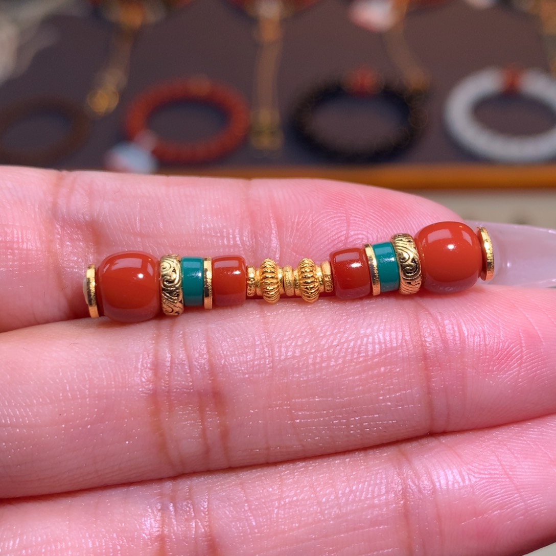 南红玛瑙未镶嵌颈饰