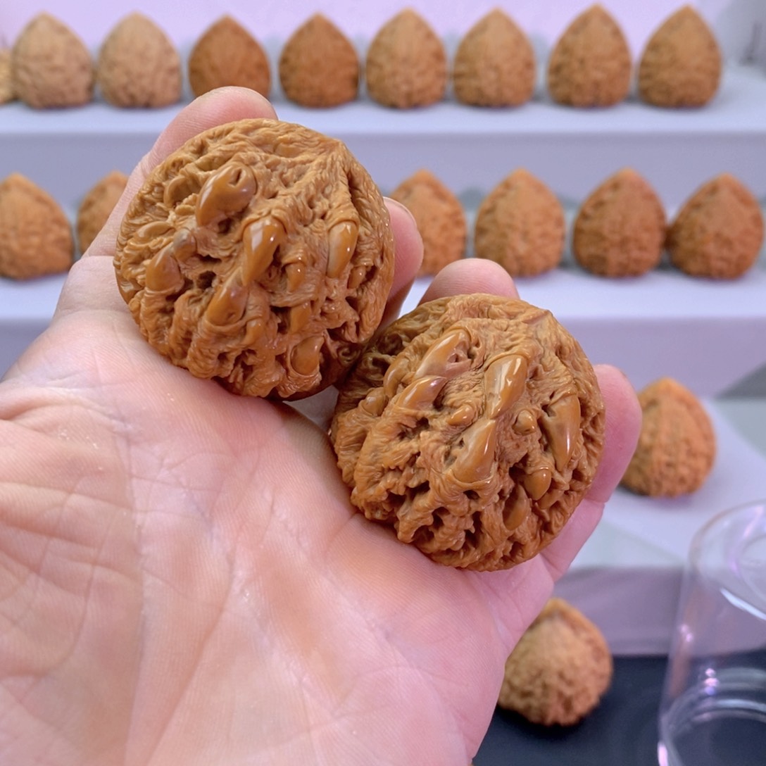 文玩核桃把件41+大粗筋吞噬