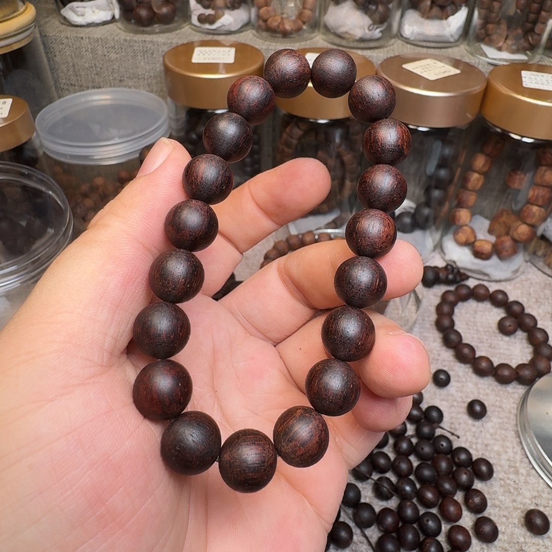 李***智降真香12降真香降真香