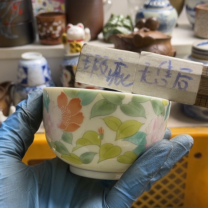 瓷片正***明哈哈哈我也是很喜欢这个