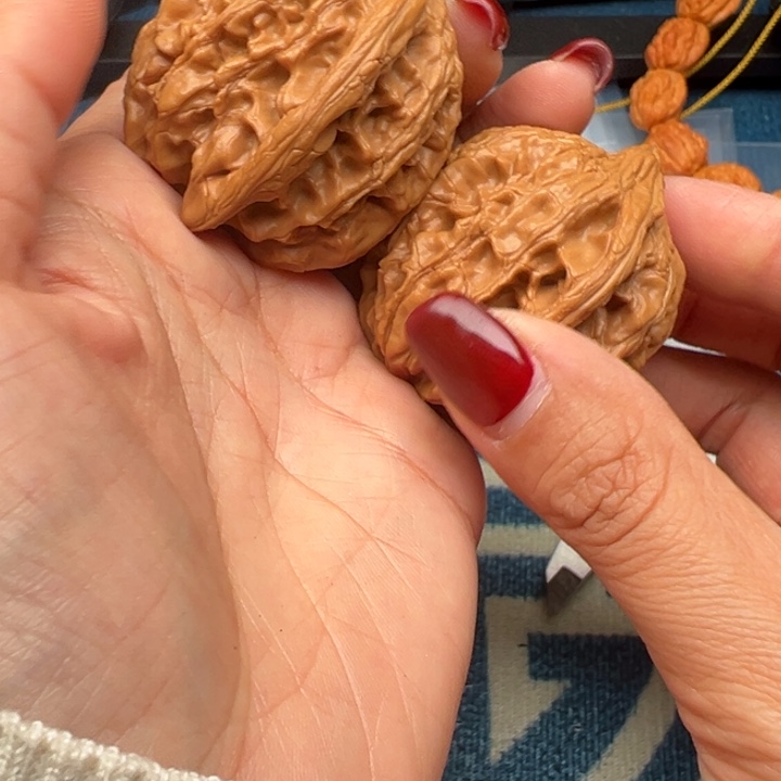 桃核吊坠文玩大孤石