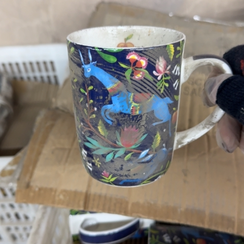 泥塑磁州窑出口尾货茶杯一只