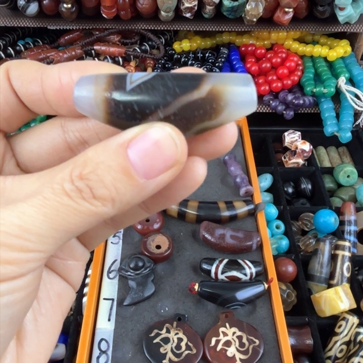 玛瑙/玉髓珠宝半成品未镶嵌墨*