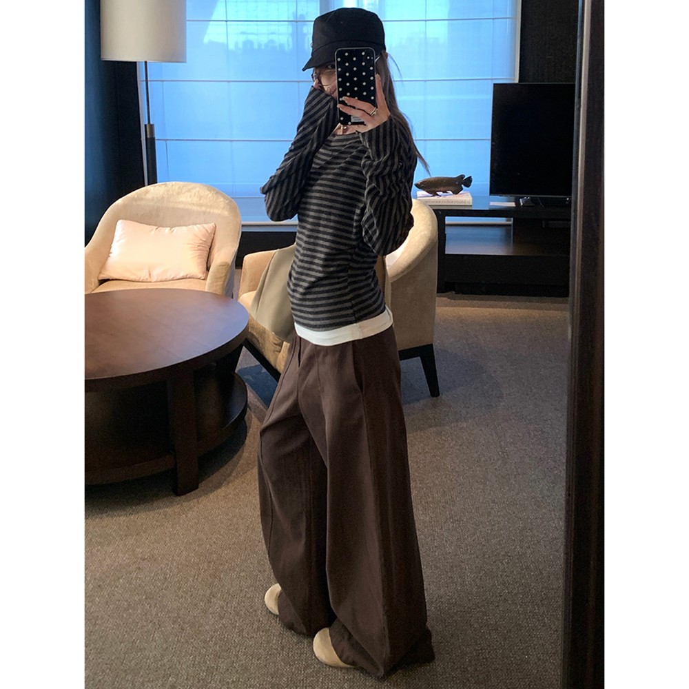 美拉德咖色阔腿牛仔裤女冬季新款慵懒风宽松显瘦垂感直筒休闲裤子