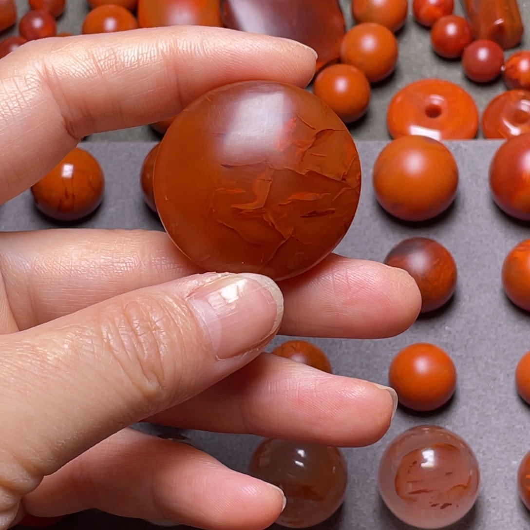 圆***梦南红玛瑙未镶嵌南红原矿南红圆牌